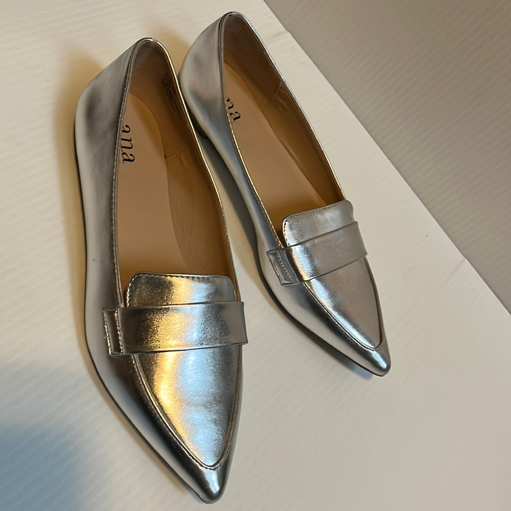 A.N.A Silver Women Flat Loafers. Size 7